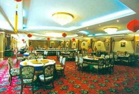 Tibet Hotel Lhasa Exterior photo